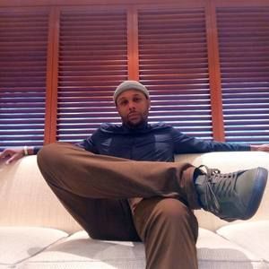 Meet your Posher, Jonathan